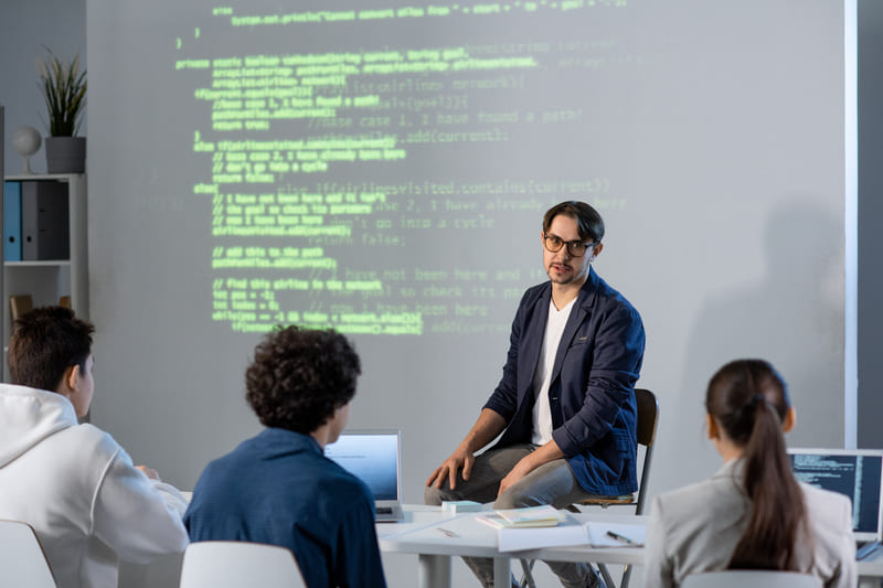 Introduction to SQL – Single entity